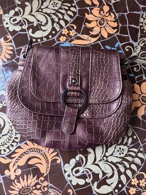 MONDANI REPTILETextured Crossbody Bag -   METALLIC BROWN